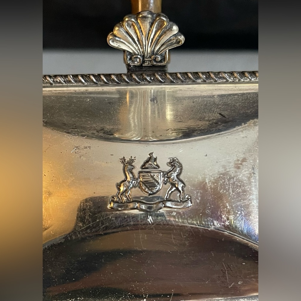 FB Rogers Silverplate Silent/Ash Butler - Picture 7 of 8